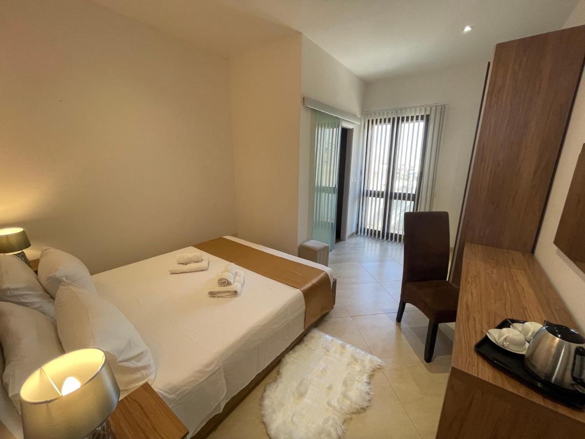Bed and Breakfast Alina Boutique Living Victoria Esterno foto
