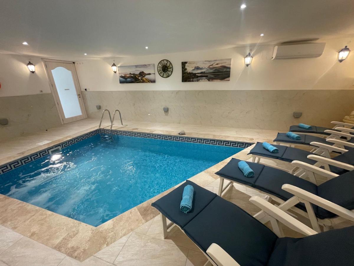 Bed and Breakfast Alina Boutique Living Victoria Esterno foto