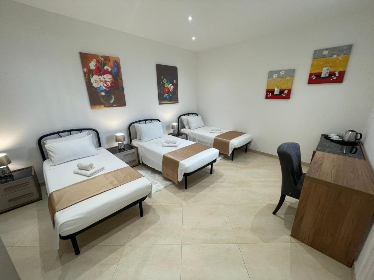 Bed and Breakfast Alina Boutique Living Victoria Esterno foto