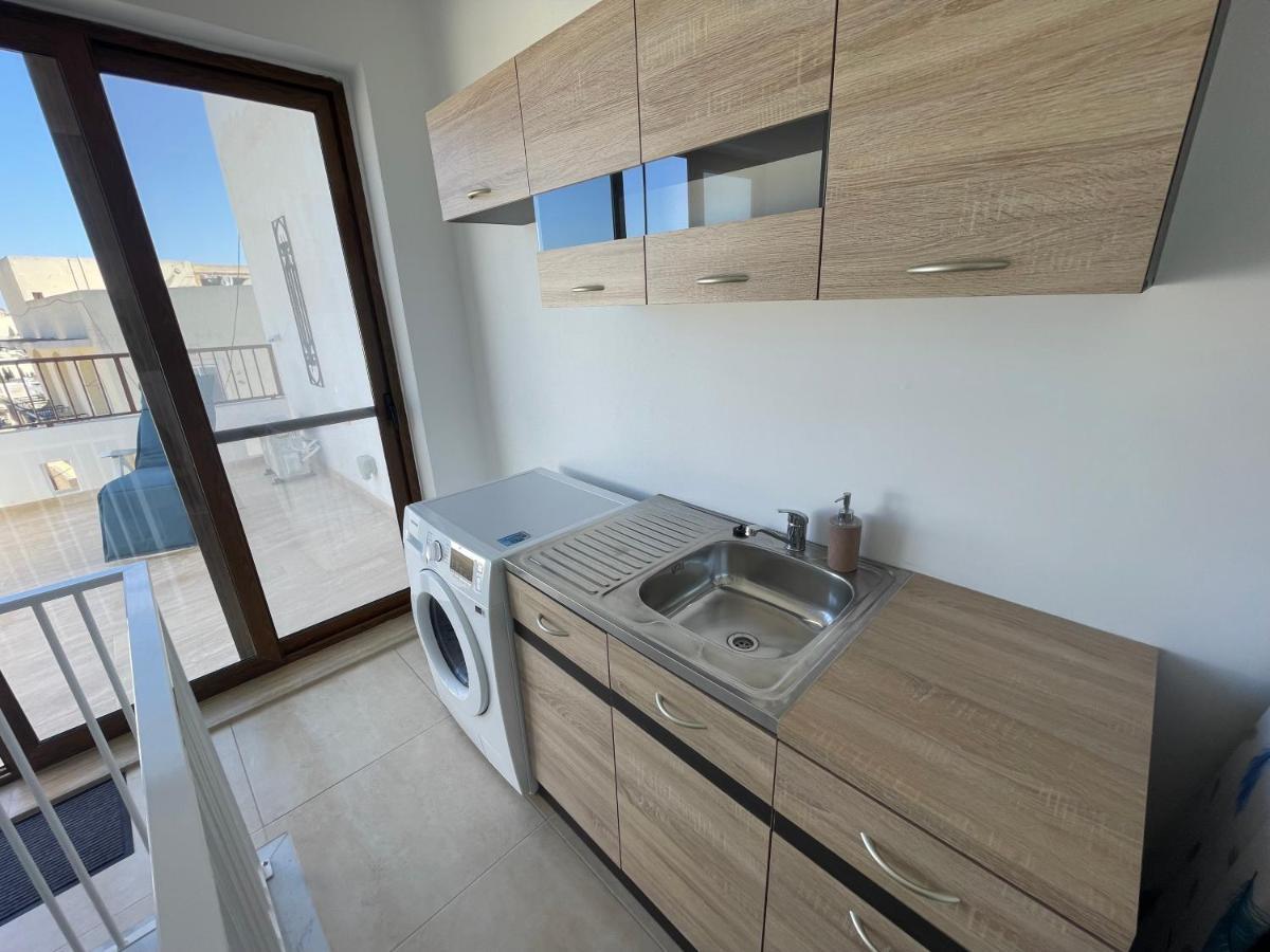 Bed and Breakfast Alina Boutique Living Victoria Esterno foto