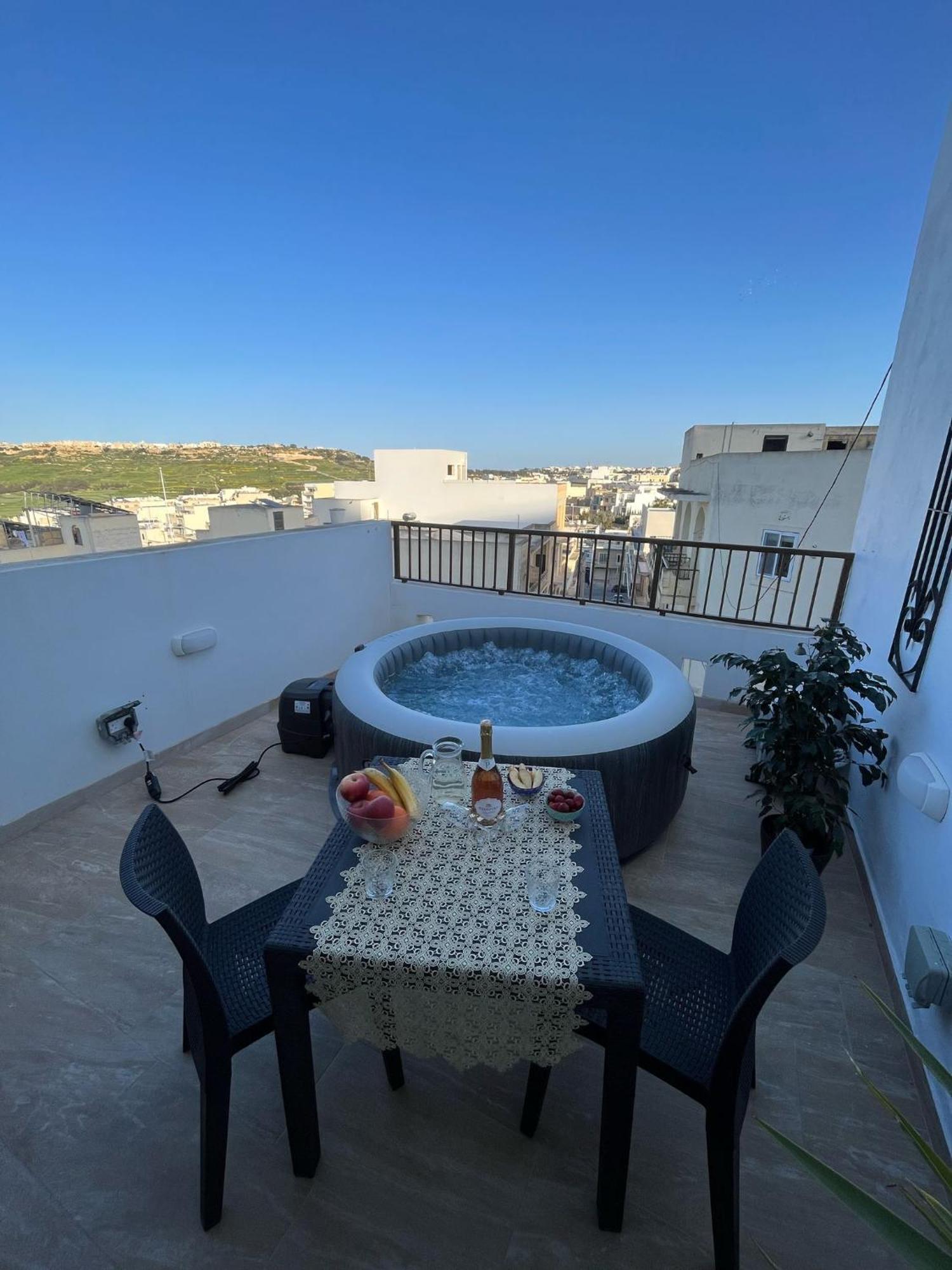 Bed and Breakfast Alina Boutique Living Victoria Esterno foto